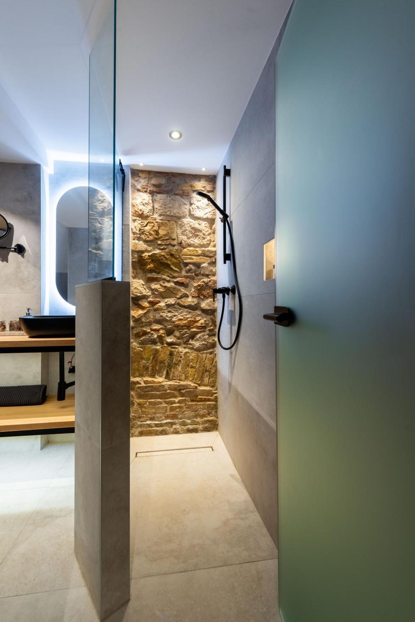 Freja- Luxury Studio Apartment Old Town Zadar Center エクステリア 写真