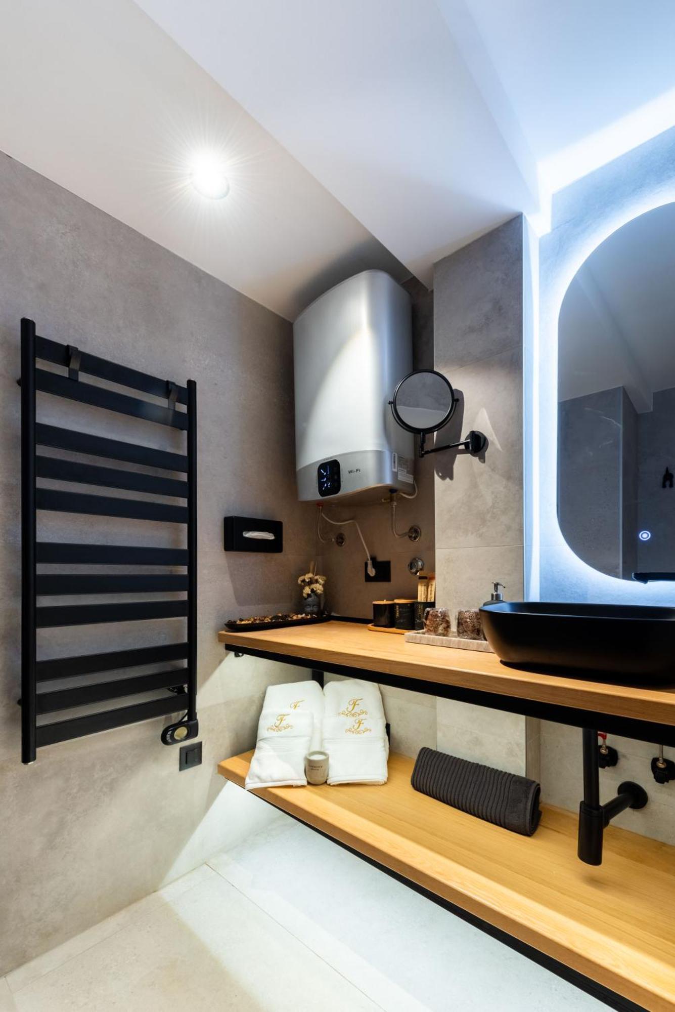 Freja- Luxury Studio Apartment Old Town Zadar Center エクステリア 写真
