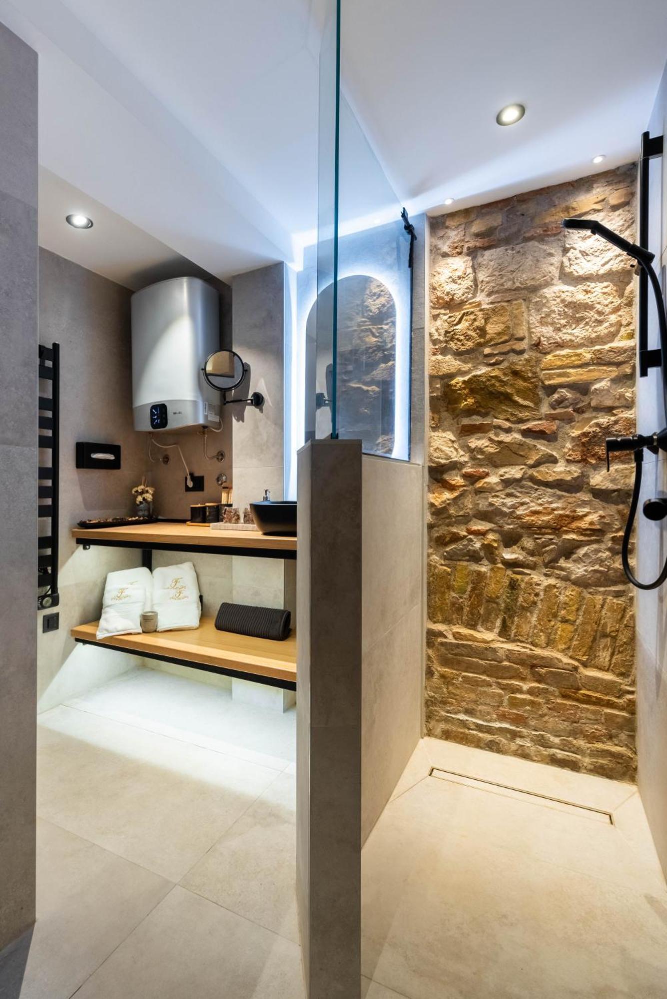 Freja- Luxury Studio Apartment Old Town Zadar Center エクステリア 写真