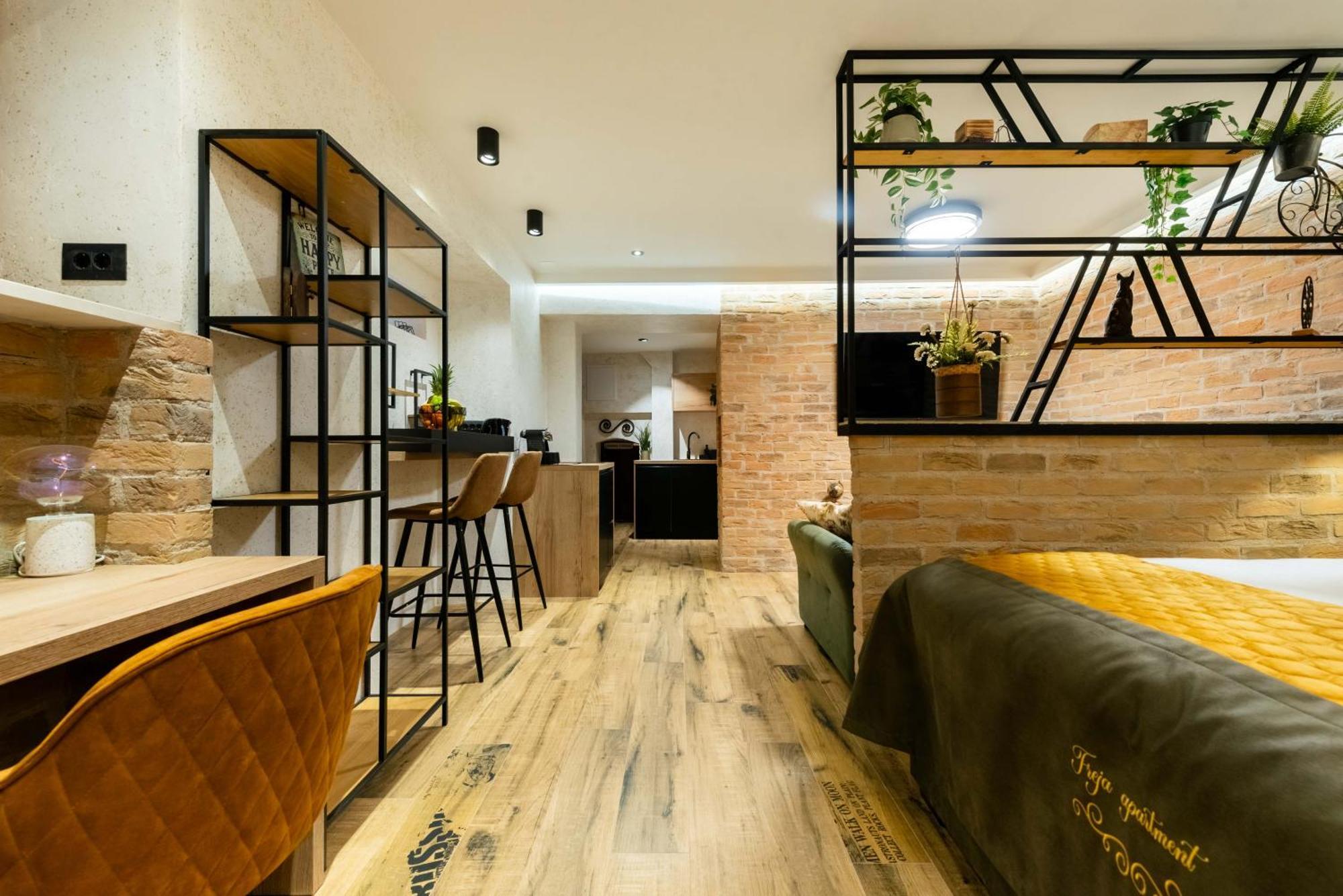 Freja- Luxury Studio Apartment Old Town Zadar Center エクステリア 写真